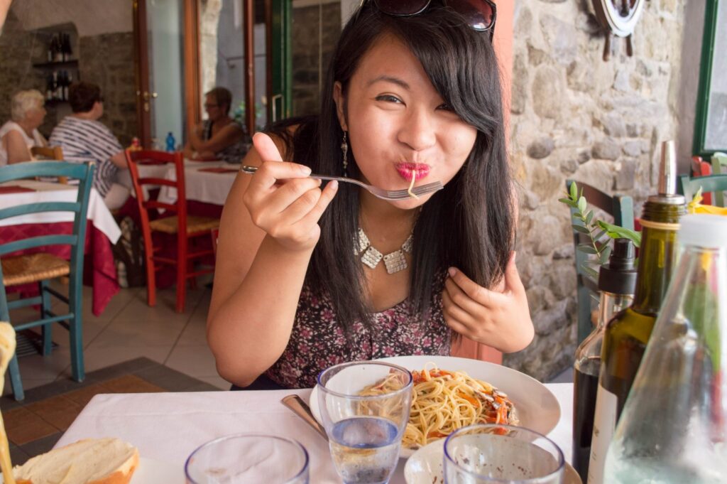 Christina Guan in Cinque Terre