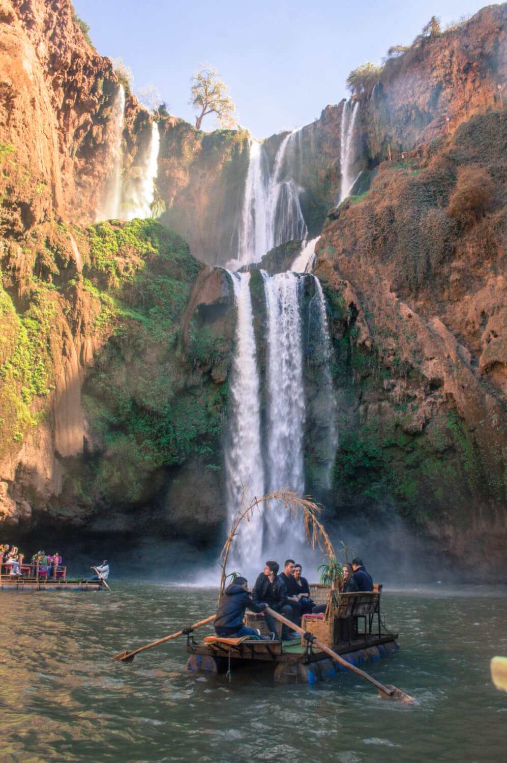 1 week Morocco itinerary + trip inspiration. Great guide for fun activities in Morocco, places to see and activity suggestions for Marrakesh, Essaouira and the Ouzoud Falls.