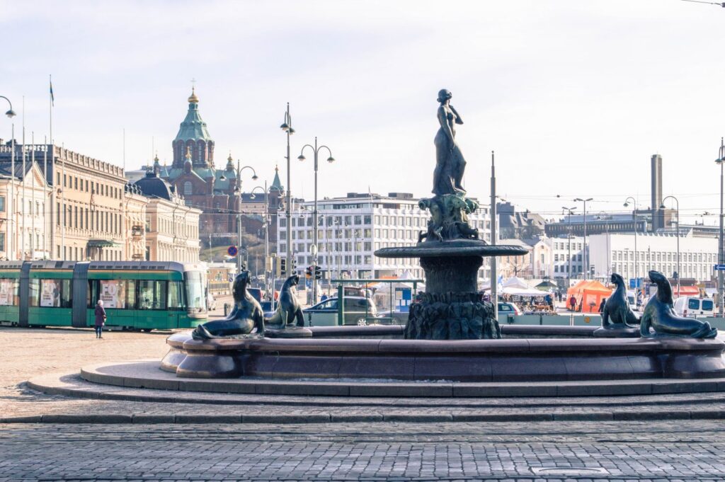 Happy to Wander Helsinki-0109