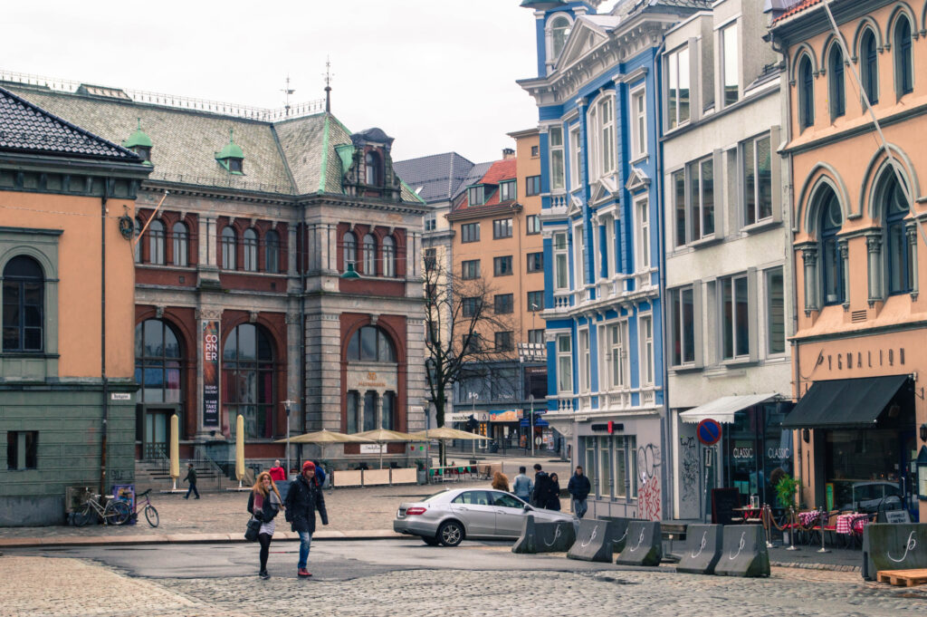 Happy to Wander Bergen-0553