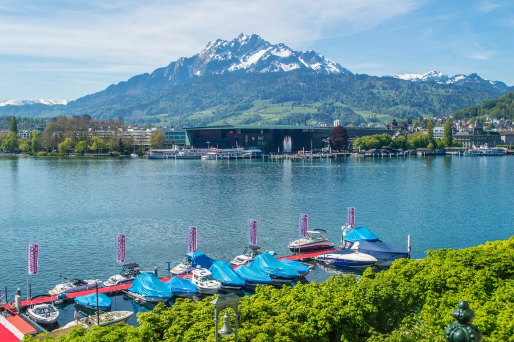 What a stunning and luxurious hotel in Lucerne, Switzerland! Take a peek into this beautiful luxury hotel that will make you feel like royalty.