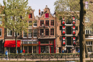 27 Unique & Fun Things to Do in Amsterdam