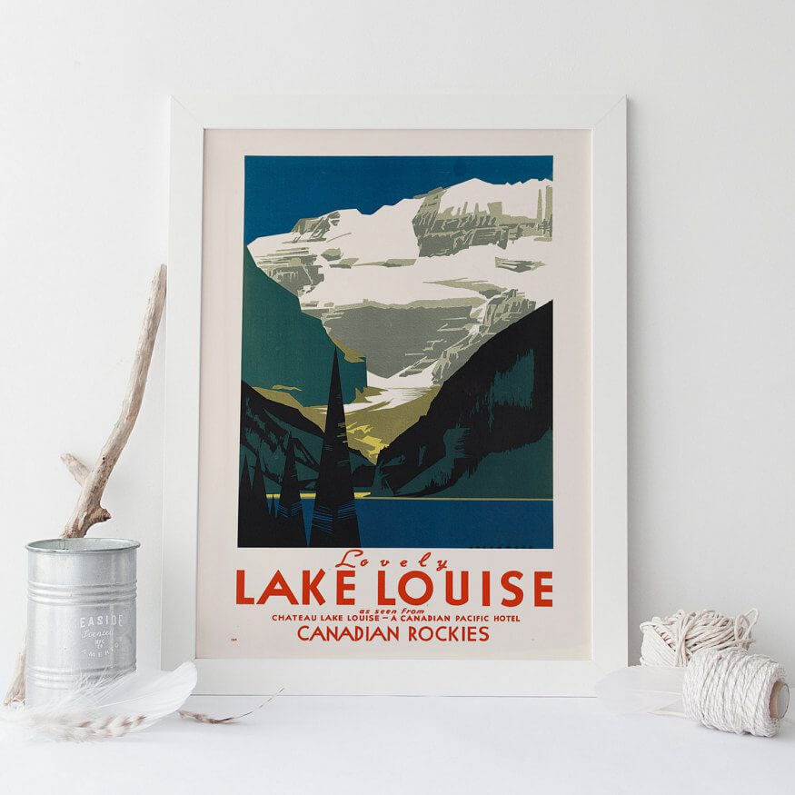 Obsessed with this awesome list of travel-inspired prints from Etsy! From minimalist to artsy, there's something gorgeous to match whatever kind of decor you have in your home.