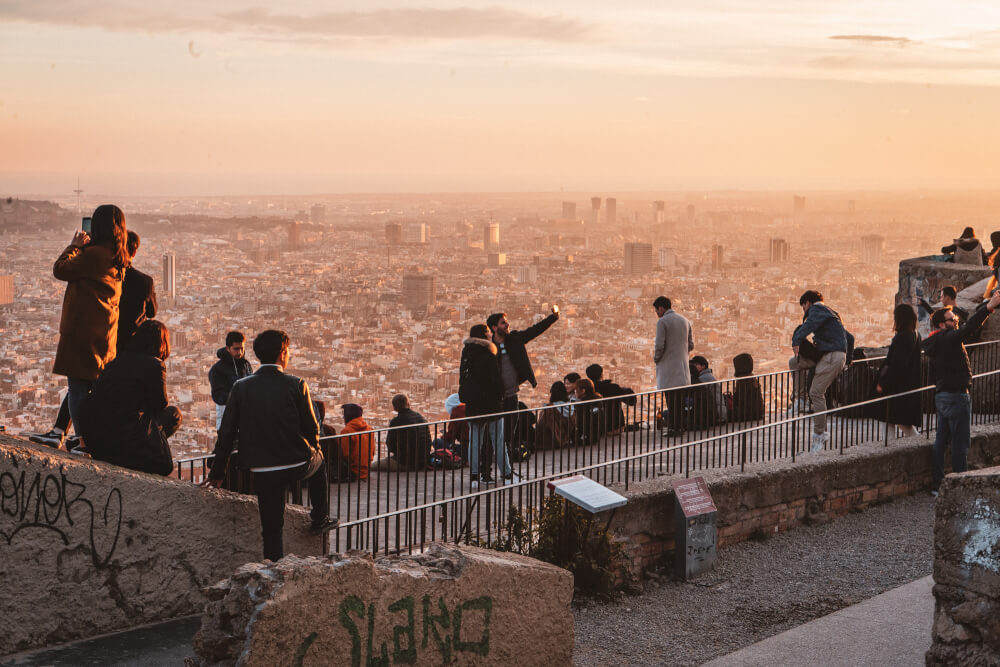 ways to travel in barcelona