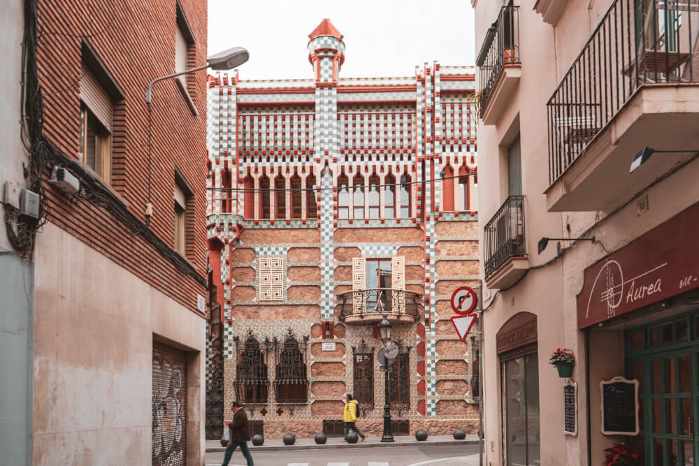 ways to travel in barcelona