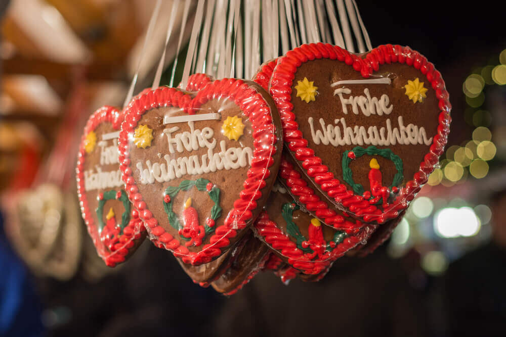 Galletas de Navidad en un mercado navideño alemán