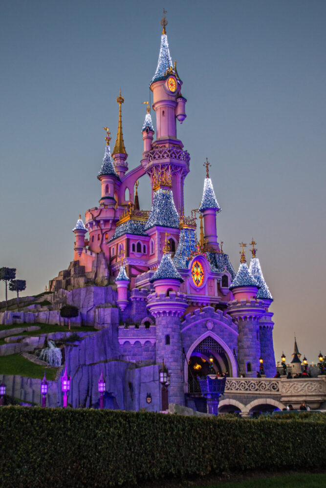 Disneyland Paris Castle 2023 Guide History, Architecture & Fun Facts!