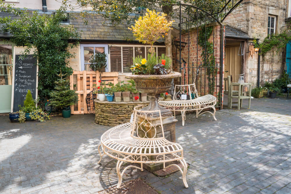 A quaint courtyard in Cirencester in the Cotswolds.