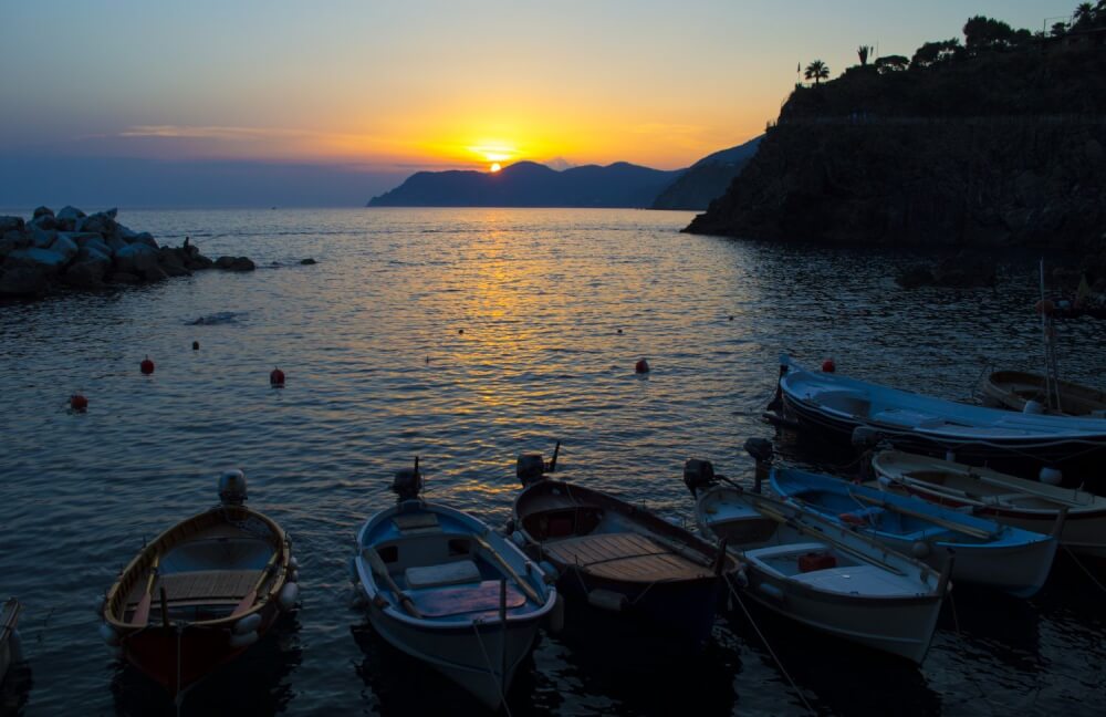 Wow-de beste Cinque Terre, Italië gids die er is! Vat alle belangrijke must-dos samen tijdens een bezoek aan Cinque Terre. Mis dit niet als je van plan bent om naar Italië te reizen. #Italy # CinqueTerre # Wanderlust't miss this if you're planning on travelling to Italy. #Italy #CinqueTerre #Wanderlust