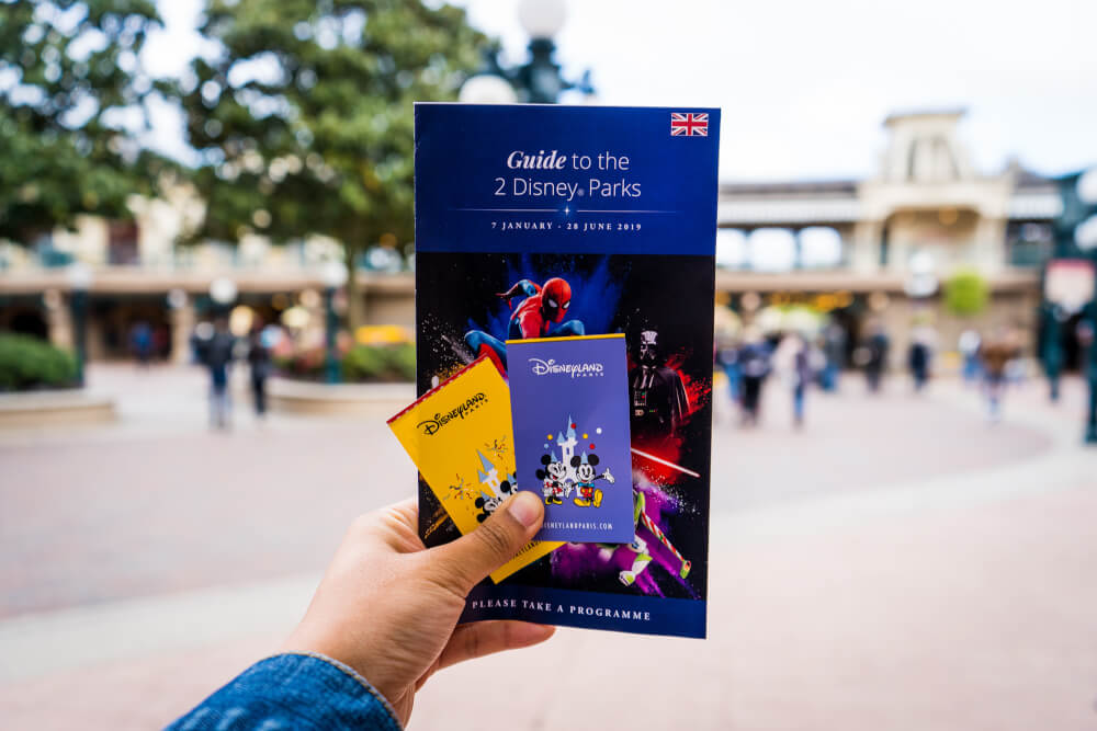 First Timer's Guide to Disneyland Paris: Tips for American