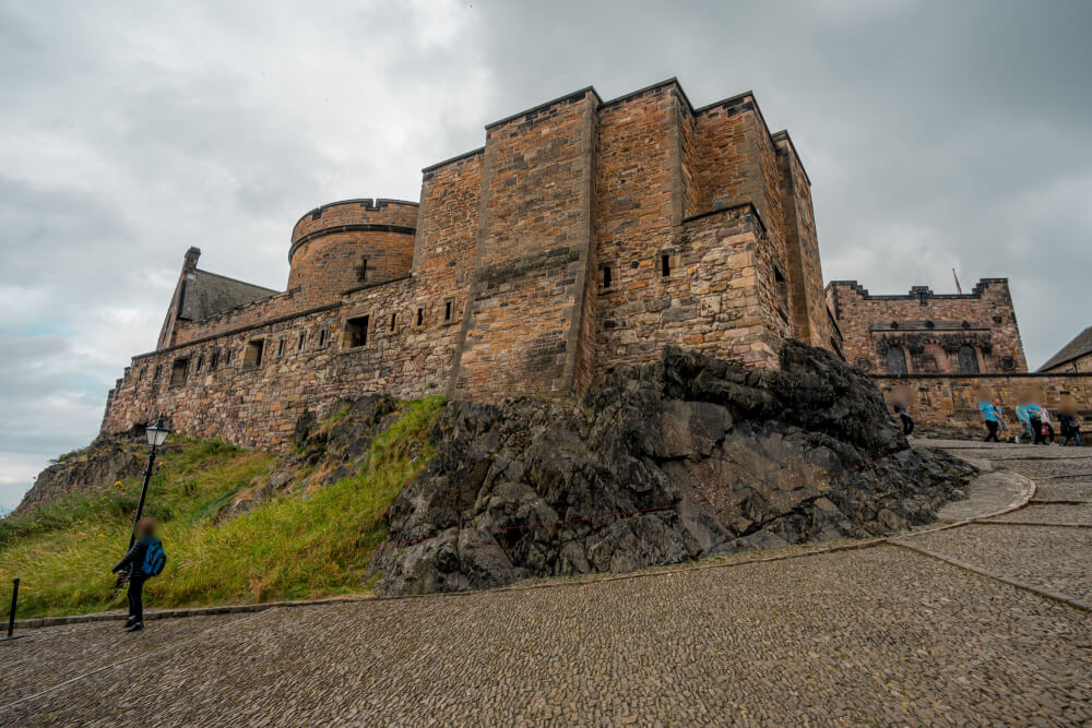 happy traveller edinburgh