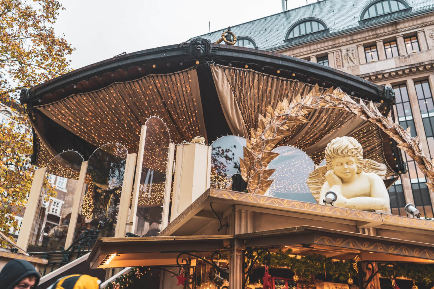 The Engelchen-Markt in Dusseldorf