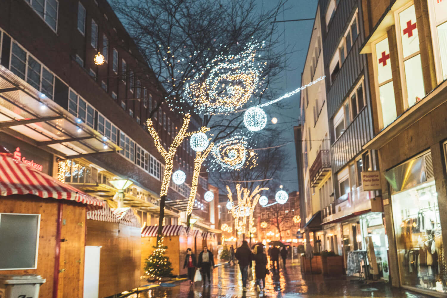 Lighting displays at Essen Christmas Market