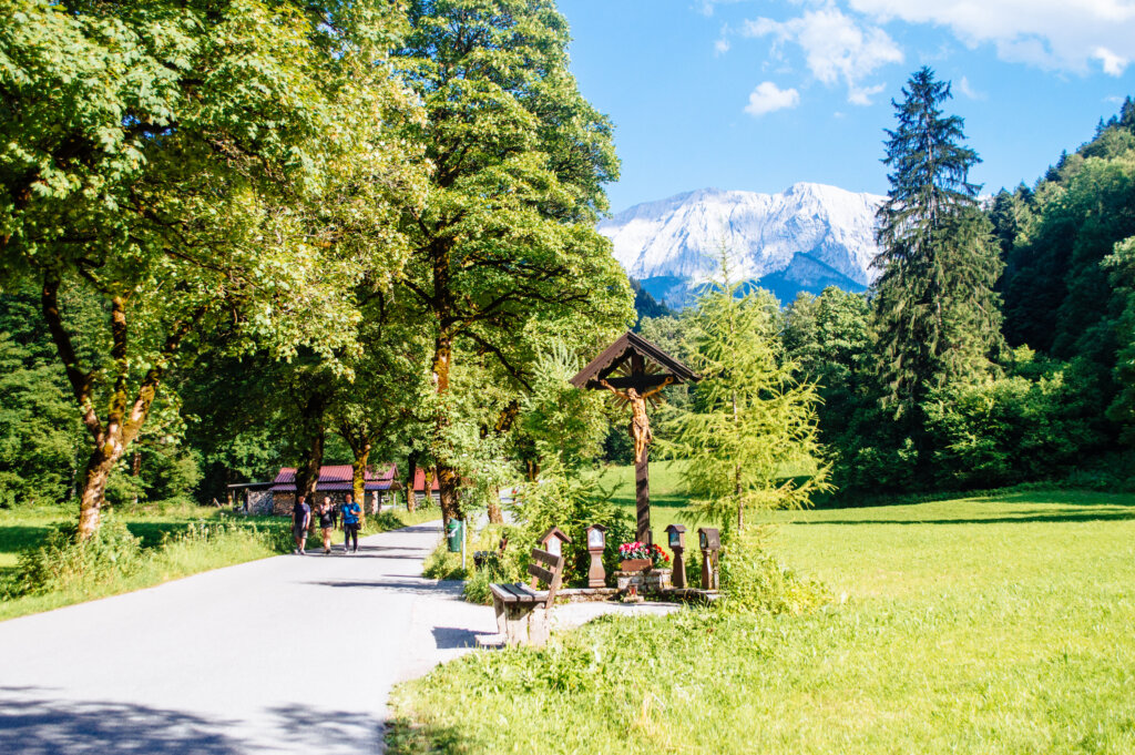 Walk to Partnachklamm in Garmisch-Partenkirchen