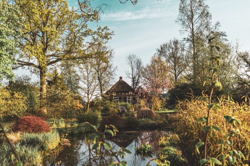 The ultimate guide packed with tips and things to do in Giethoorn, the Venice of the Netherlands and one o the most magical places in Europe! #europe #giethoorn #travel