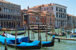 40+ Venice Travel Tips for First Timers & Must Knows Before You Go