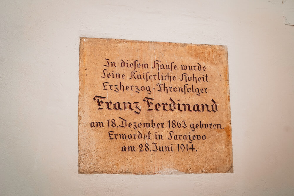 A plaque in Palais Khuenburg marking it as the birthplace of Franz Ferdinand