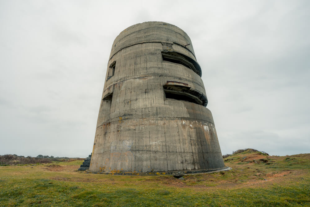 guernsey tourist guide