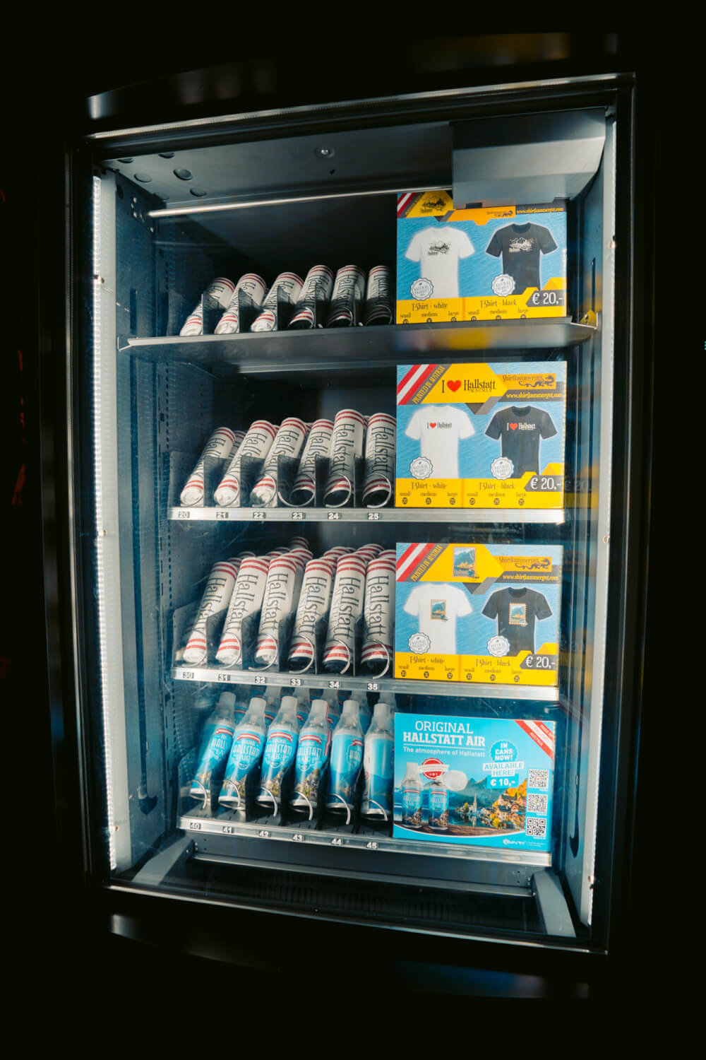 Vending machine selling compressed air in Hallstatt, Austria.