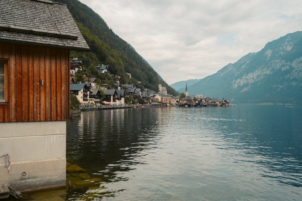 View over Hallstatt and the lake/mountains.