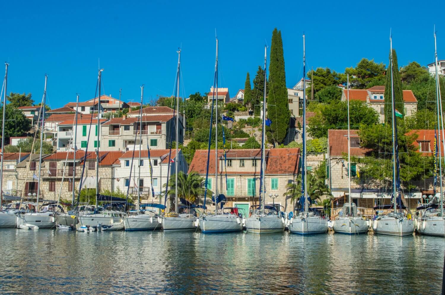 The ultimate packing guide for a sailing trip in Croatia! Don't miss these amazing tips for packing on your Croatia sail trip. #Croatia #Sailing #PackingList 