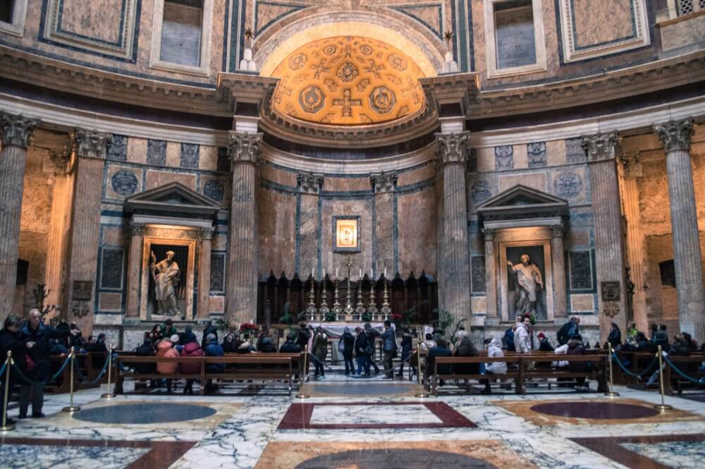 Absolutely incredible photos of Rome, Italy. If you're looking for stunning travel photography or inspiration to travel to Italy, travel to Rome or travel to Europe, this is it! #photography #rome #travelphotography #italy #europe