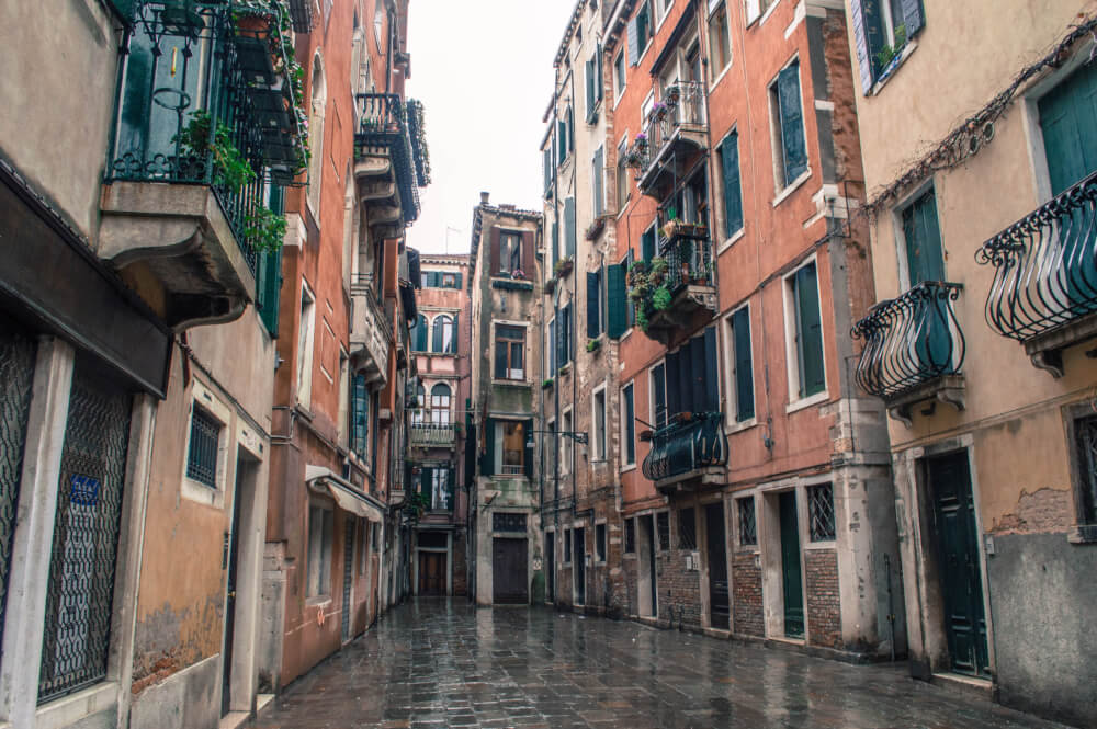 travel tips for venice italy