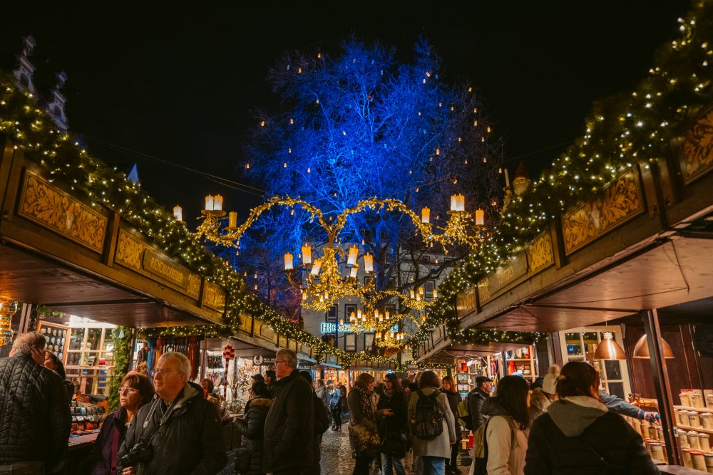 20+ Tips & Must-Knows Before Visiting Christmas Markets in Europe