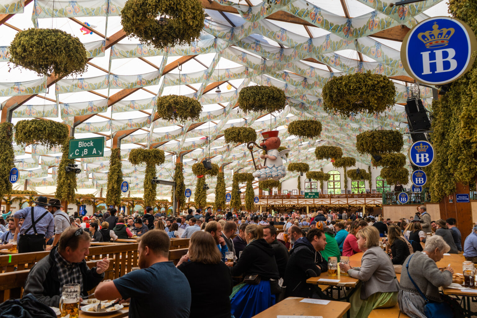 How to Make Oktoberfest 2024 Reservations (For Free!)