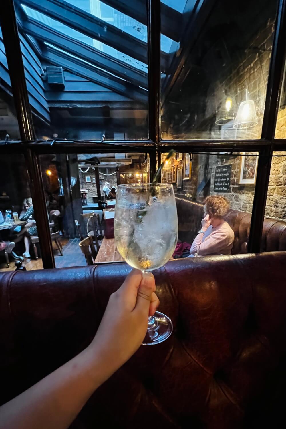 must visit london bars