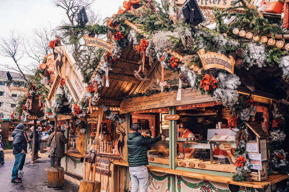 Stuttgart Christmas Market 2020: Where to Go, What to Eat ...