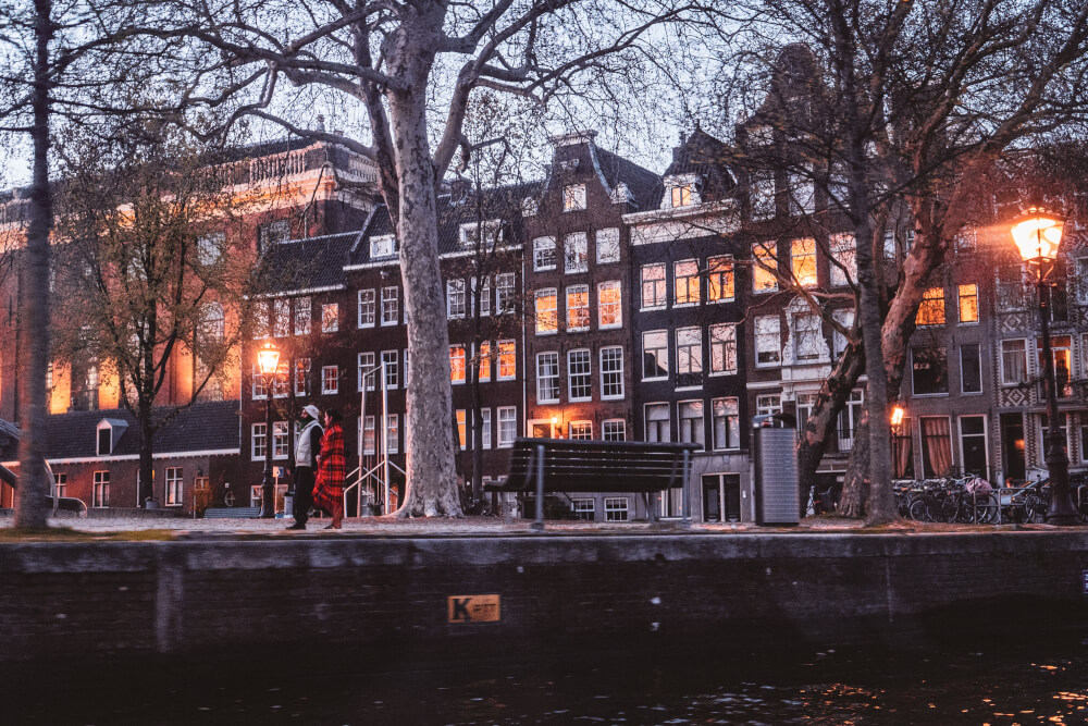 lovers canal cruise i amsterdam card