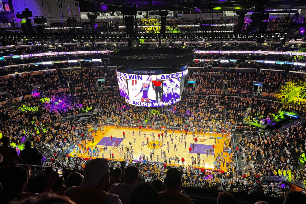 la lakers crypto com arena