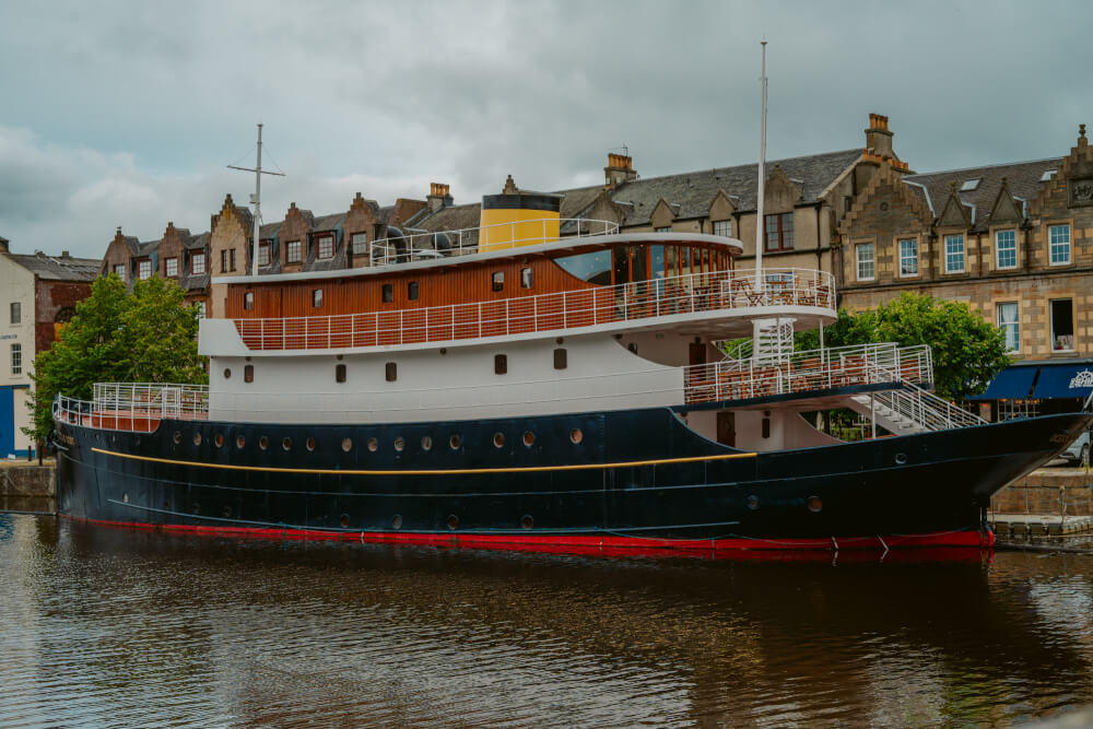 edinburgh travel guardian