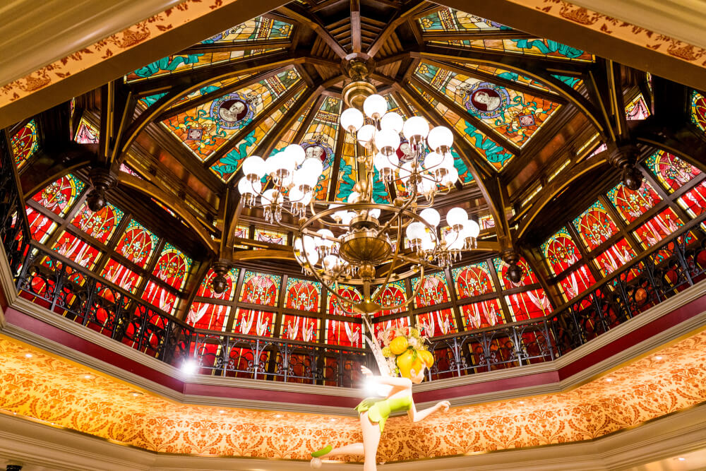 Stained glass work at the Emporium in Disneyland Paris