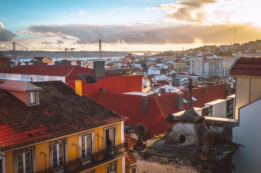 Visit Lisbon Like a Smartie: 9 Silly Mistakes You MUST Avoid