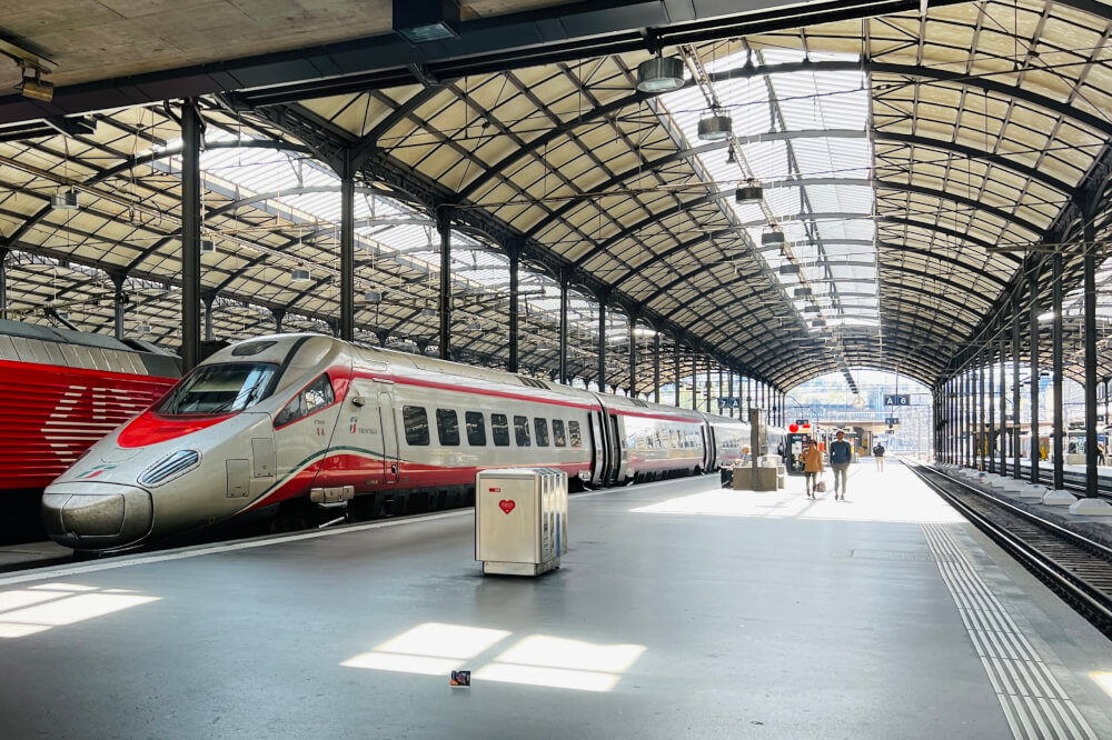 how to travel europe via train