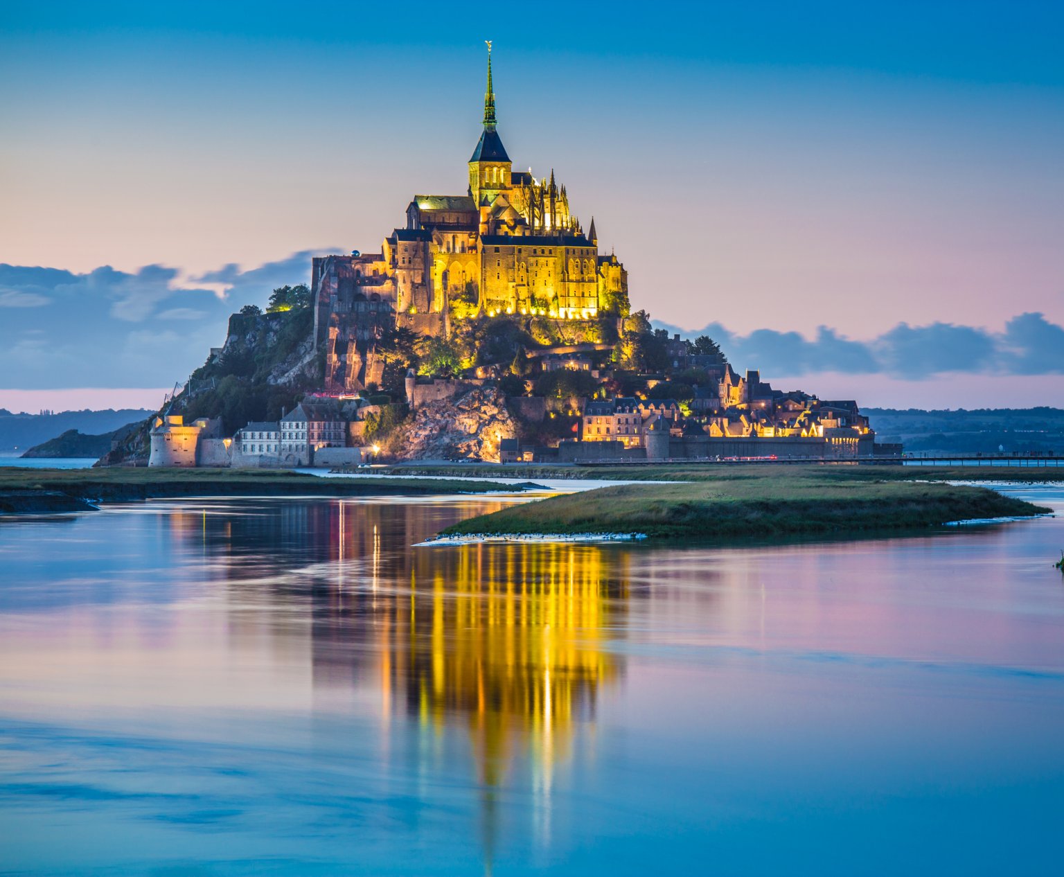 10+ Amazing Places to Visit in France (Besides Paris)