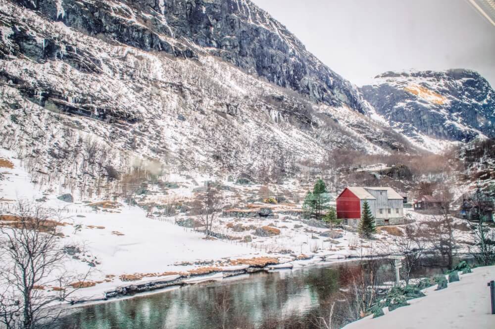 WOW absolutely stunning photos from Norway! These photos prove why Norway should be on your bucket list (and provides inspiration for where to go in Norway too). #Norway #Europe #Travel #Photography