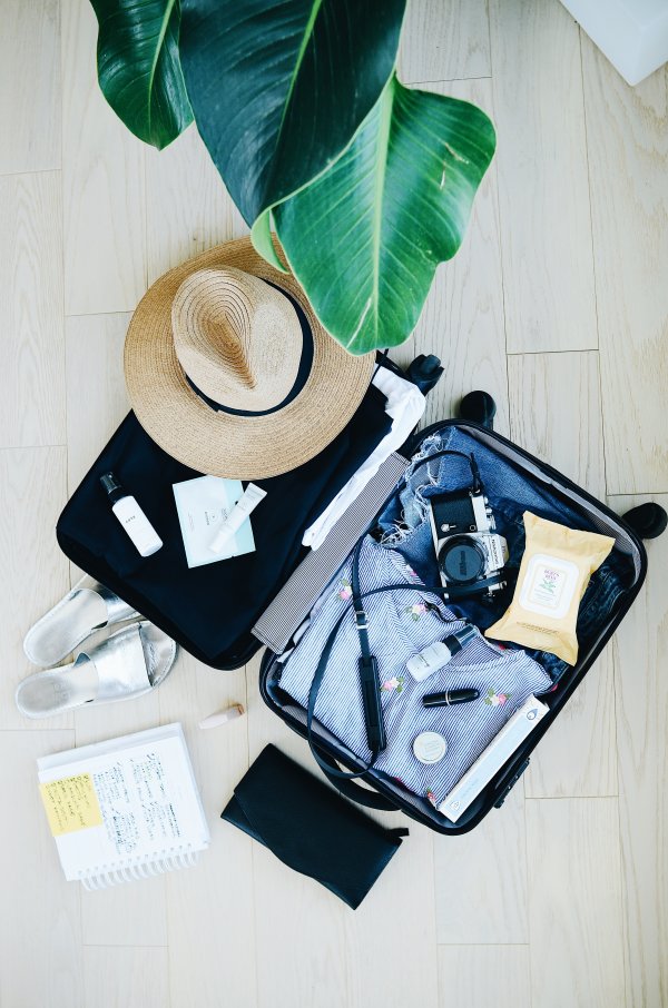 30+ Essential Suitcase Packing Tips & Hacks for Travel to Copy ASAP