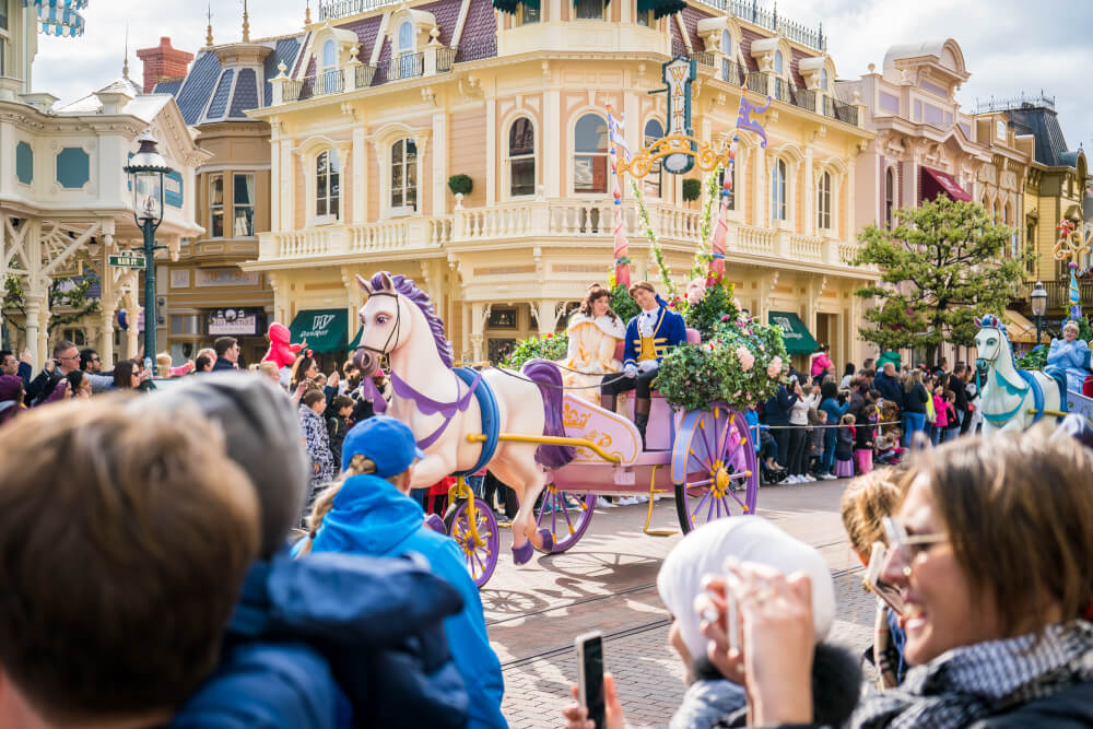 disneyland paris travel tips