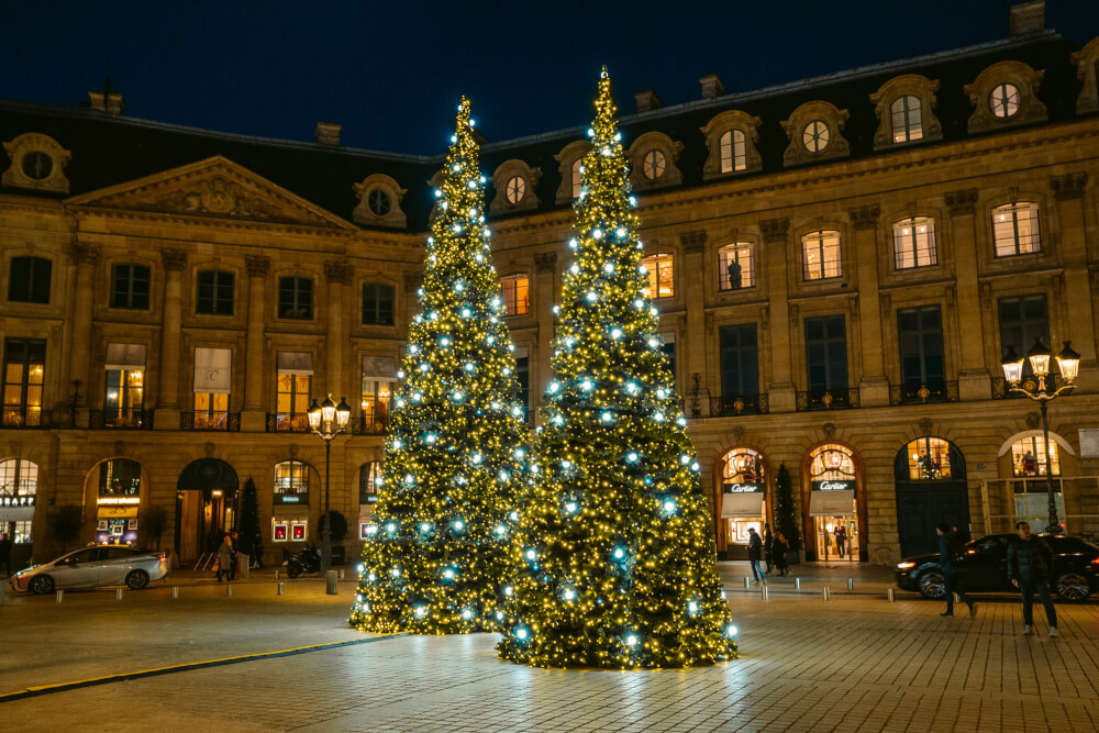 visit paris at christmas