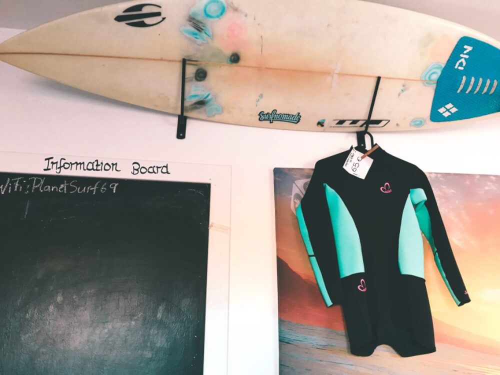 A full review of Planet Surf Camps Fuerteventura. If you're planning to surf in the Canary Islands, be sure to read this before you book! #Spain #Surfing #Surfcamp #CanaryIslands