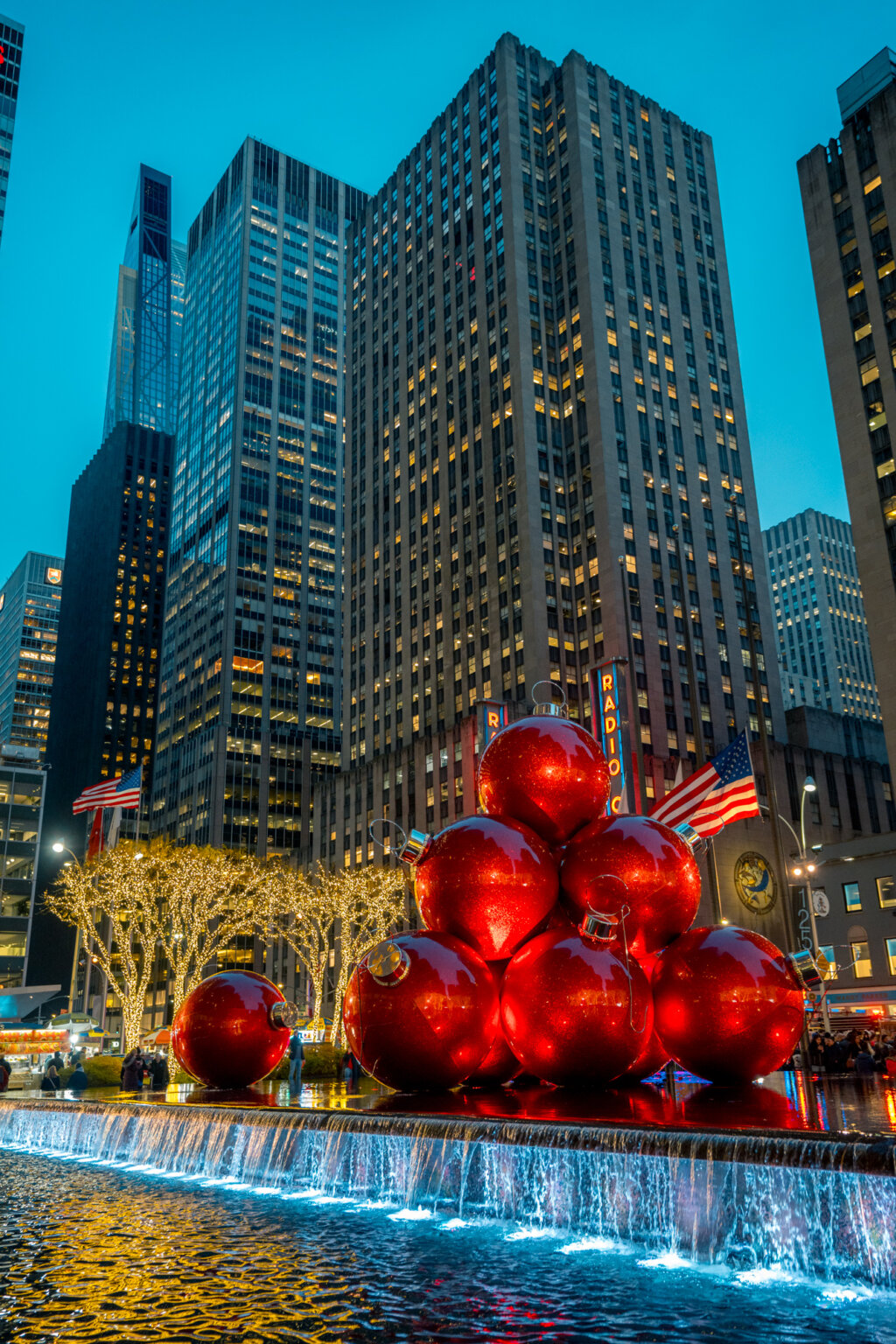 25 Magical Things to Do During the Holidays & Christmas in New York (2024)