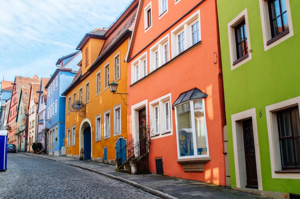 A must-read guide if you're visiting Rothenburg Ob Der Tauber, Germany on a daytrip. This beautiful medieval town is one of the cutest fairytale towns in Germany. This guide will walk you through what to see and do with a 1 day itinerary included.