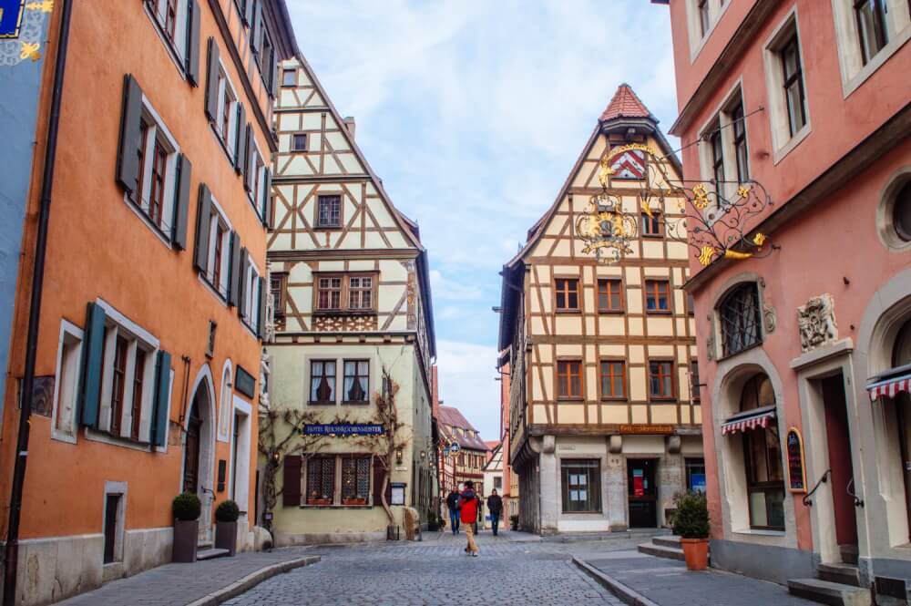 A must-read guide if you're visiting Rothenburg Ob Der Tauber, Germany on a daytrip. This beautiful medieval town is one of the cutest fairytale towns in Germany. This guide will walk you through what to see and do with a 1 day itinerary included.