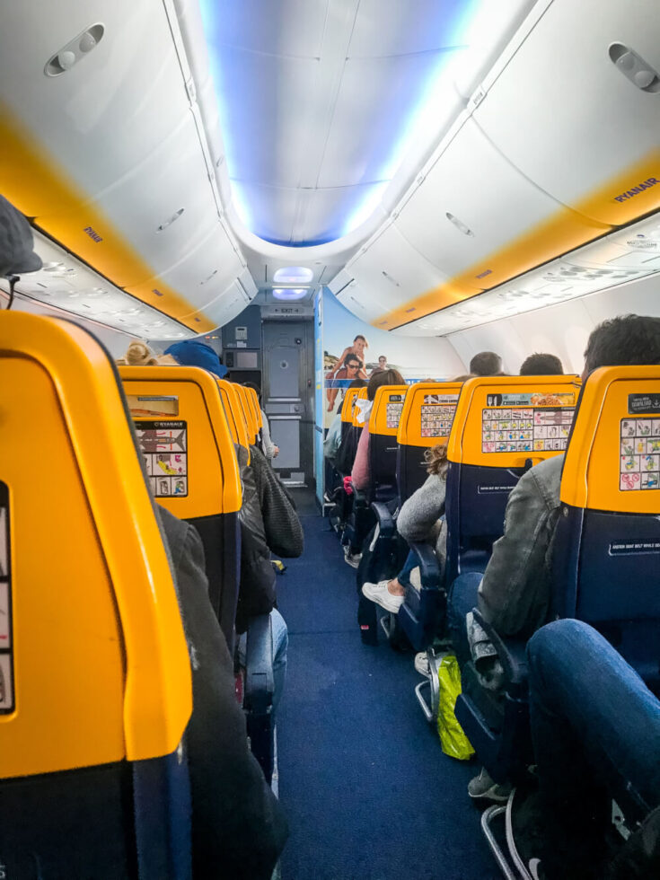 ryanair cabin allowance 2019