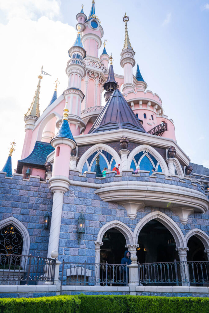 disneyland paris travel tips