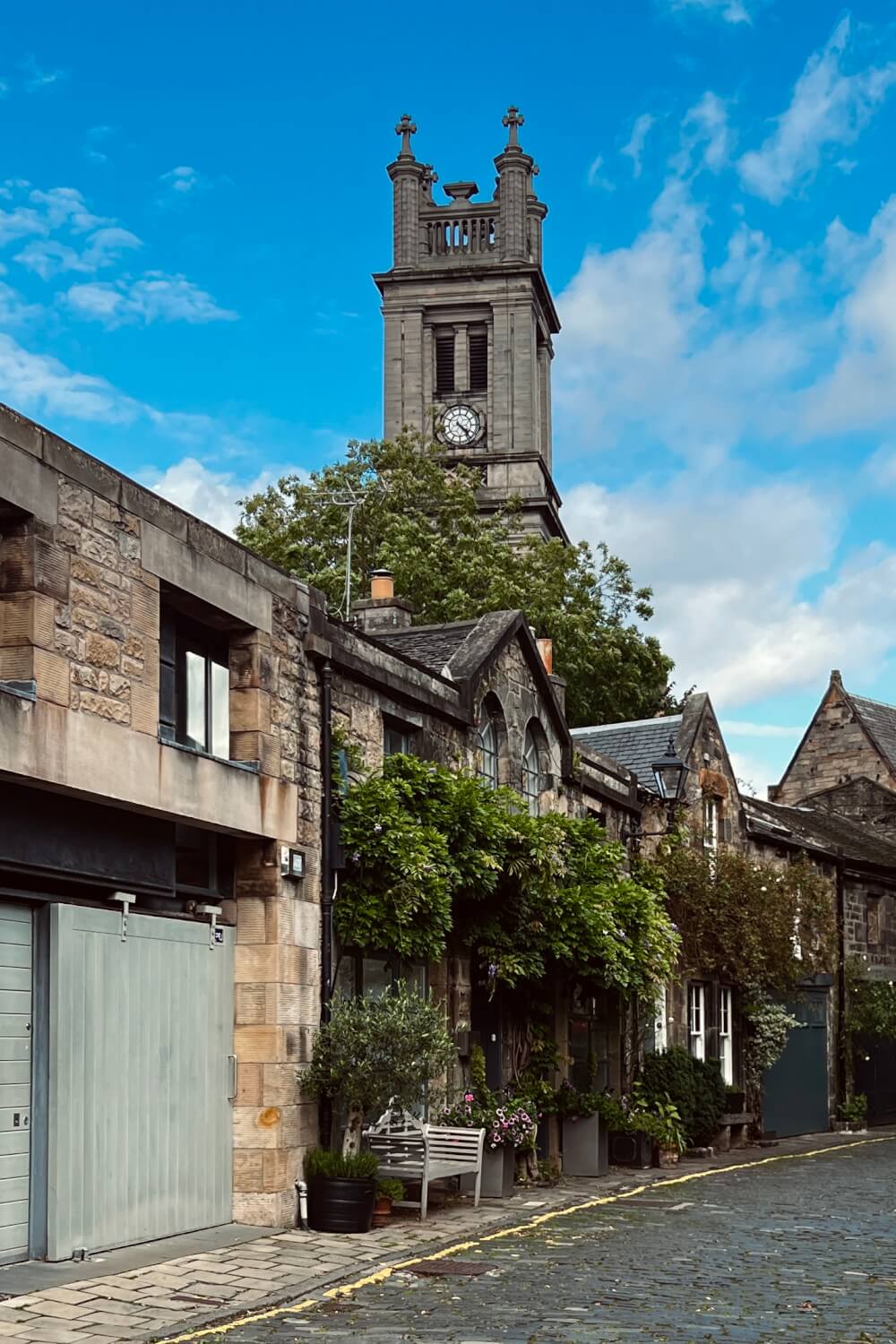 edinburgh travel board