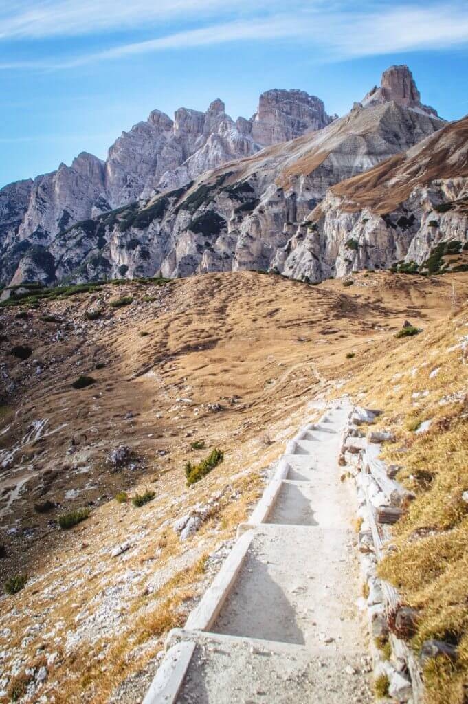 Absolutely stunning photos of the Dolomites in Italy! This post is travel inspiration at its finest, inspiring you to travel to Italy, travel to Europe and beyond! #italy #europe #travel #photography